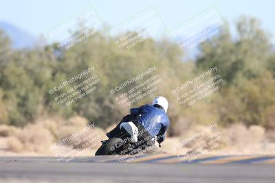 media/Dec-07-2025-CVMA (Sun) [[3e7d2de5dc]]/Race 12- Formula 40 MW and LW/